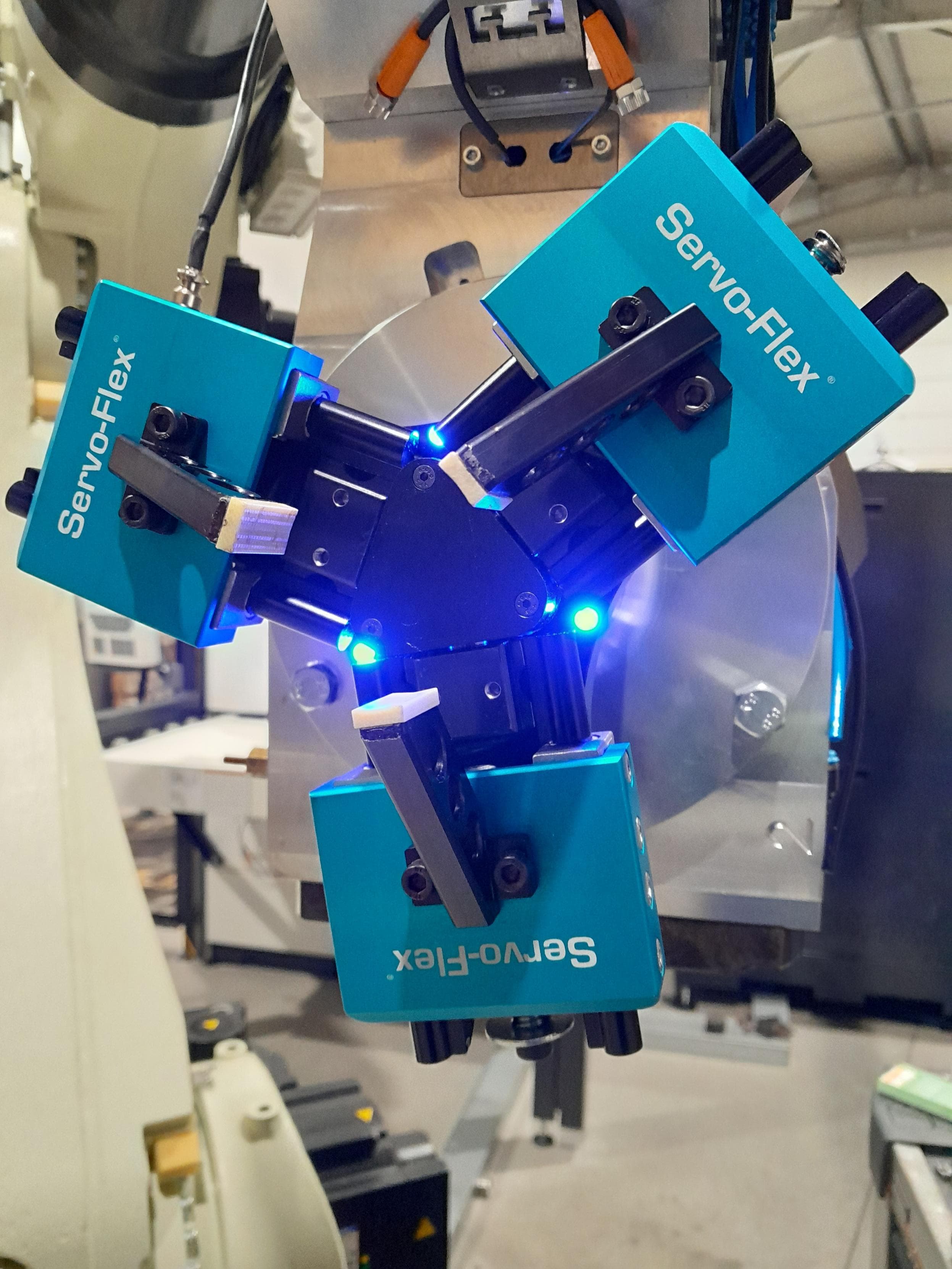 The Servo-Flex 3-jaw gripper, designed and engineered in Belgium